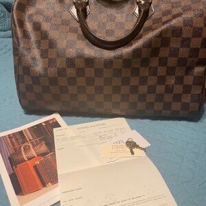 Louis Vuitton Speedy 35
